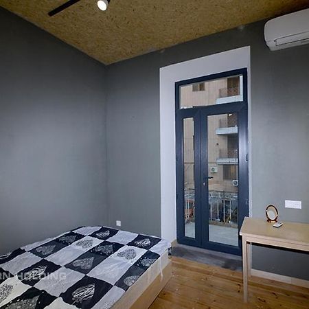 4Rooms Jerevan Buitenkant foto